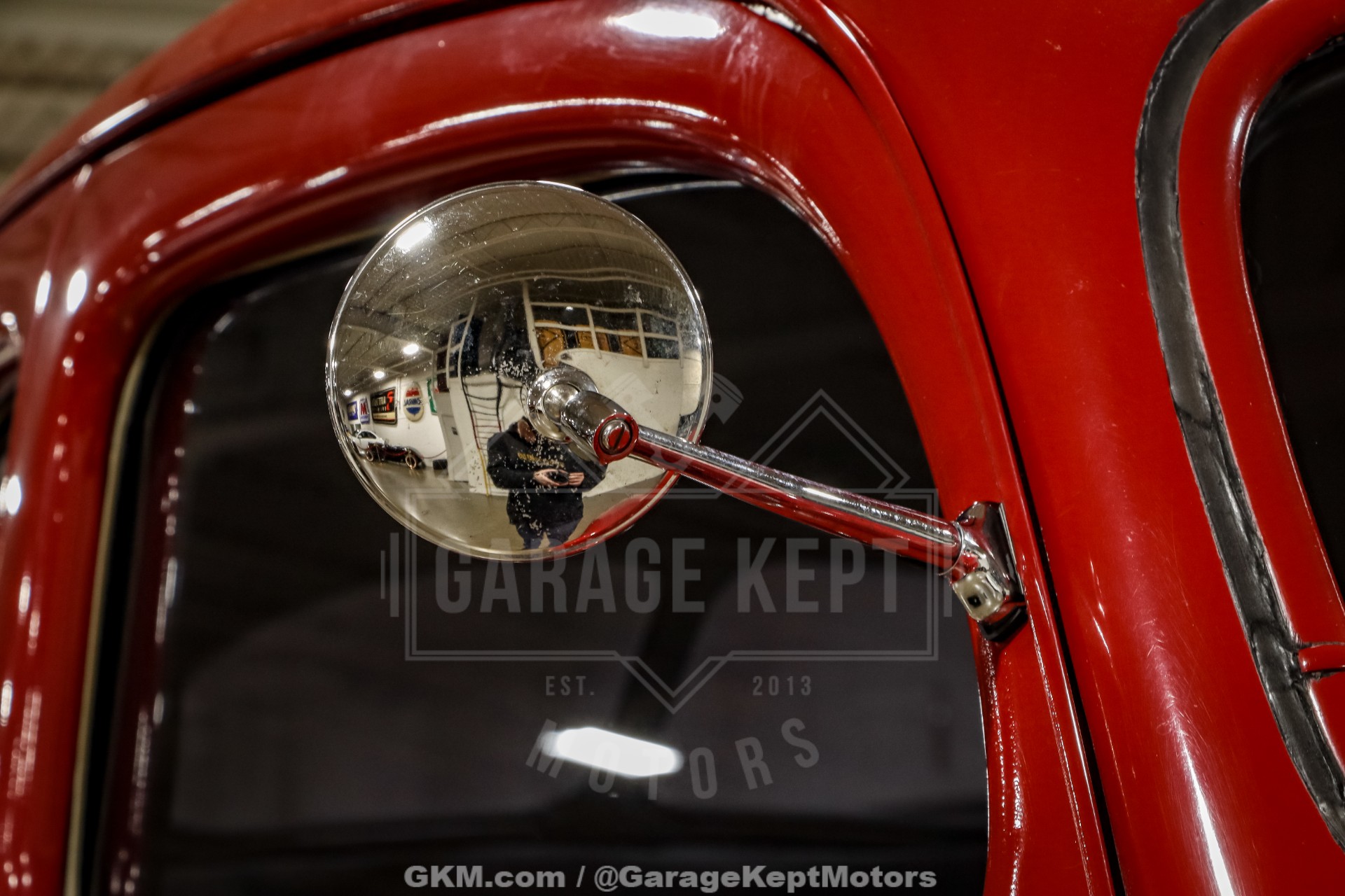 1939 Ford Deluxe 58