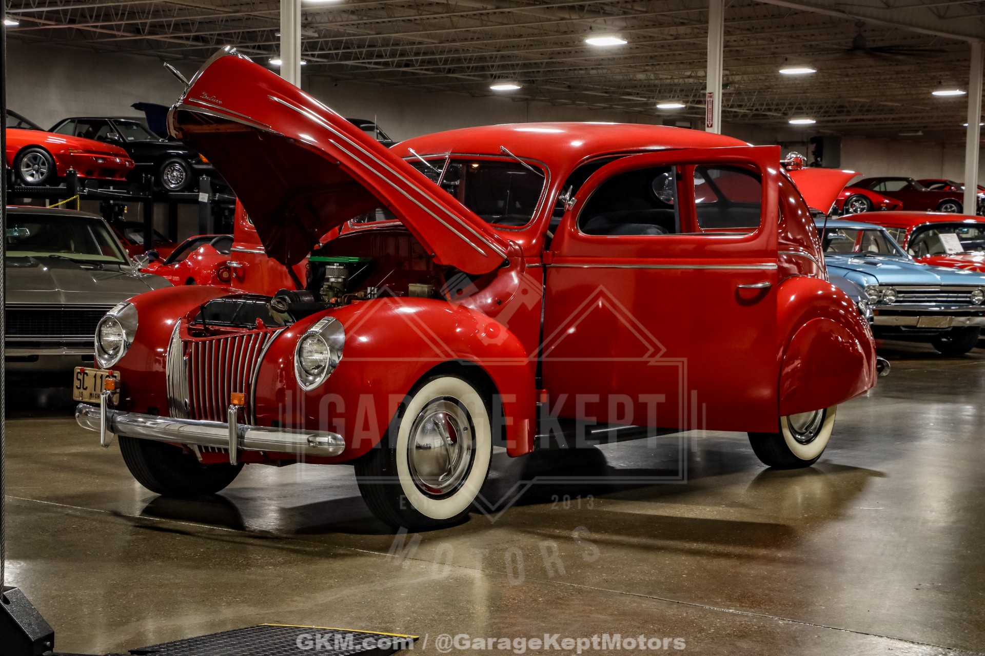 1939 Ford Deluxe 61