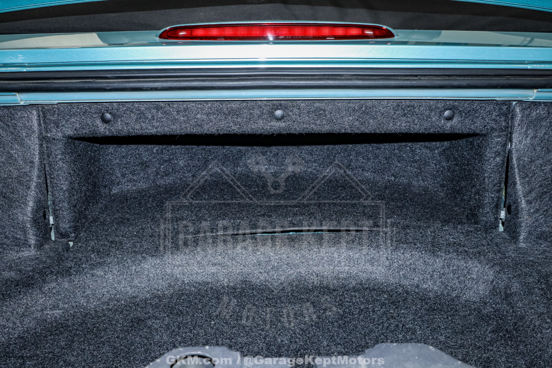 2002 Ford Thunderbird 109