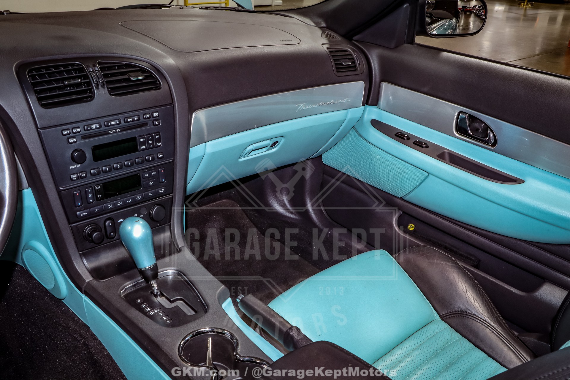 2002 Ford Thunderbird 133