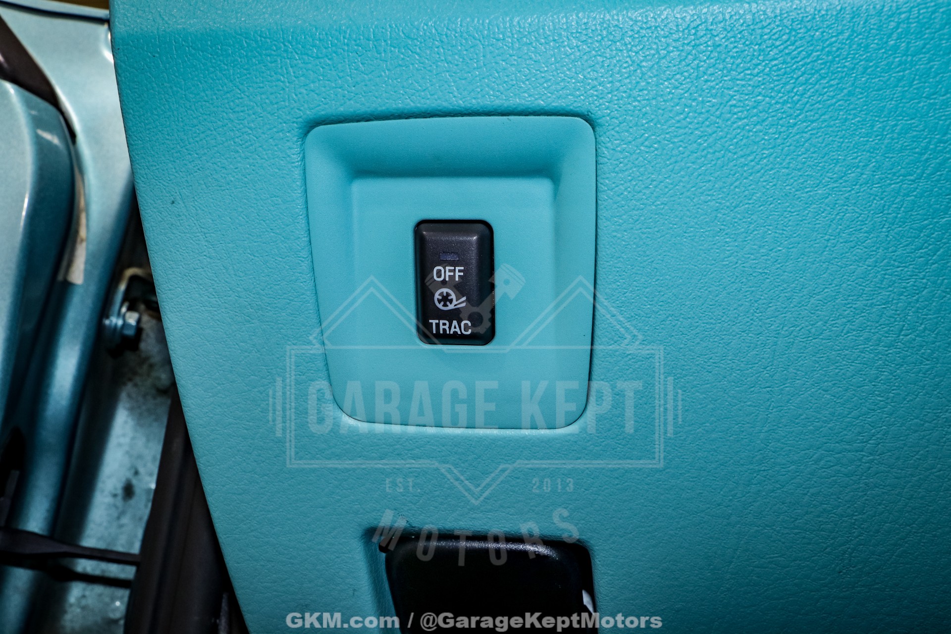 2002 Ford Thunderbird 134