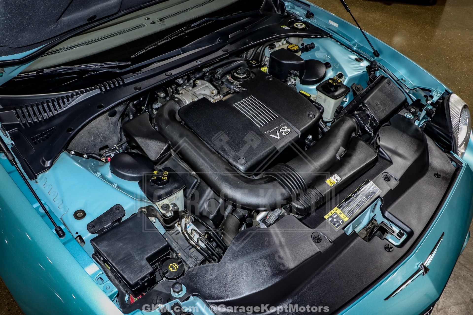 2002 Ford Thunderbird 151
