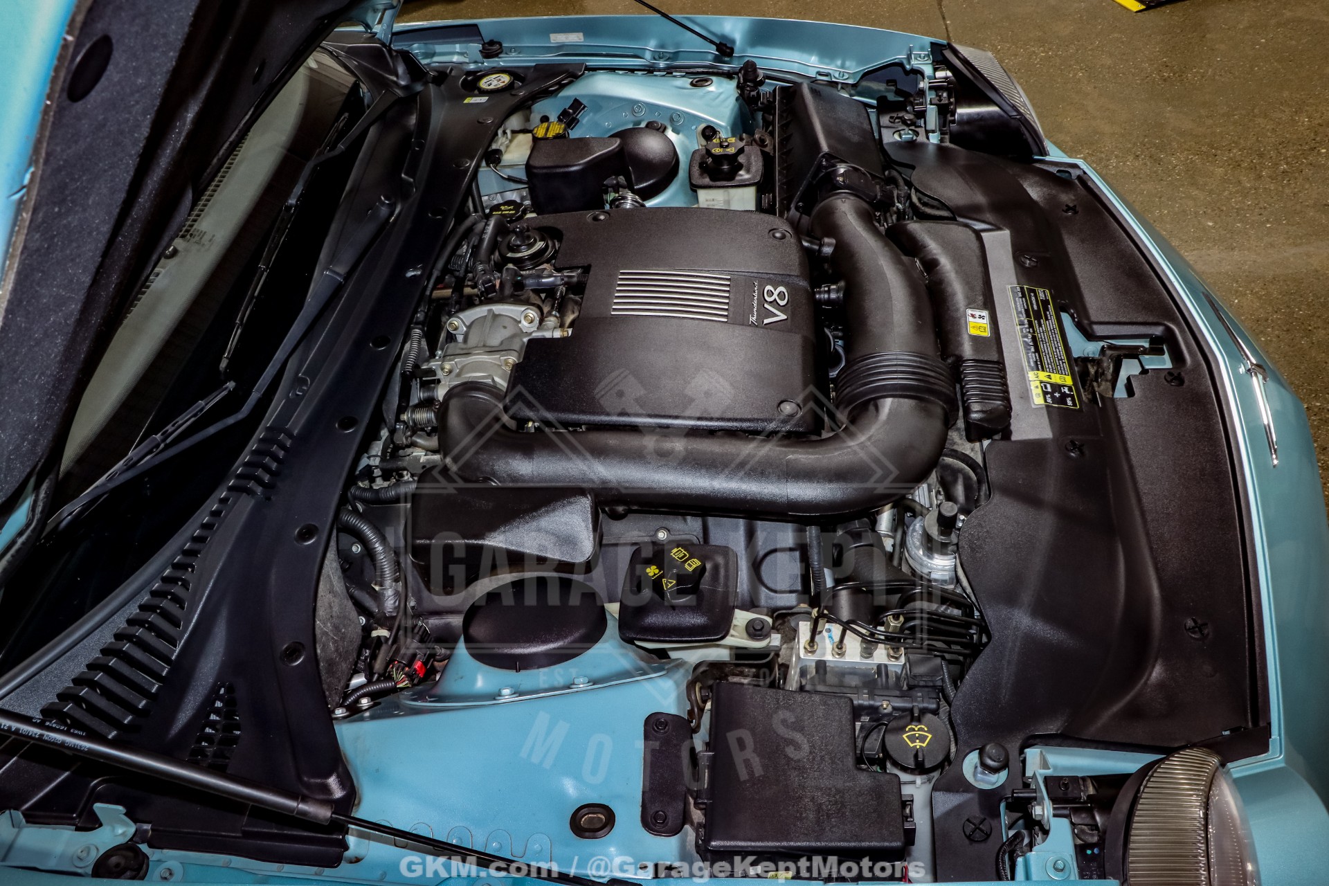 2002 Ford Thunderbird 152