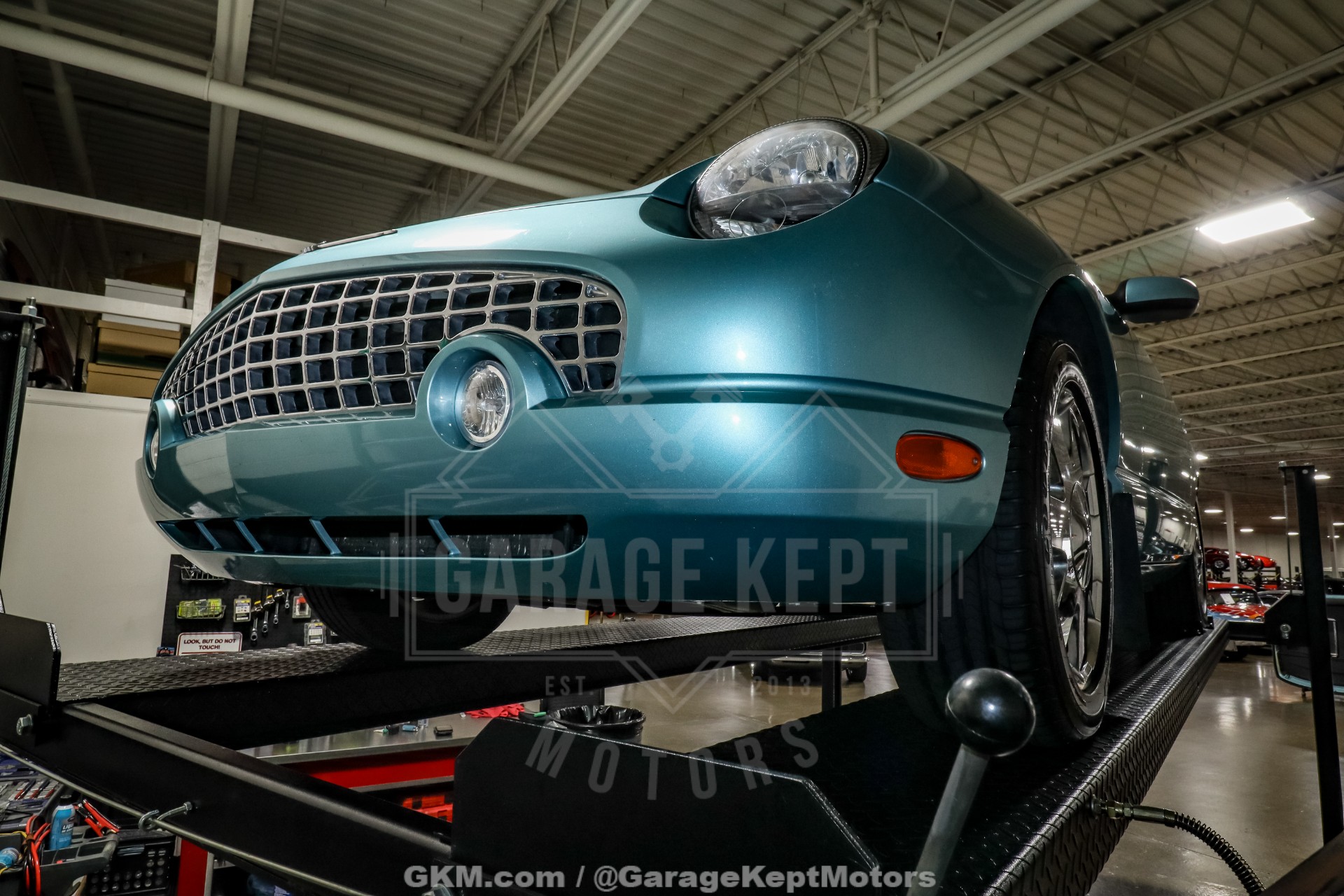 2002 Ford Thunderbird 168