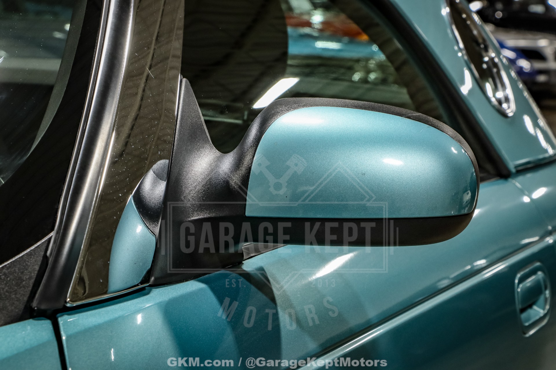 2002 Ford Thunderbird 31