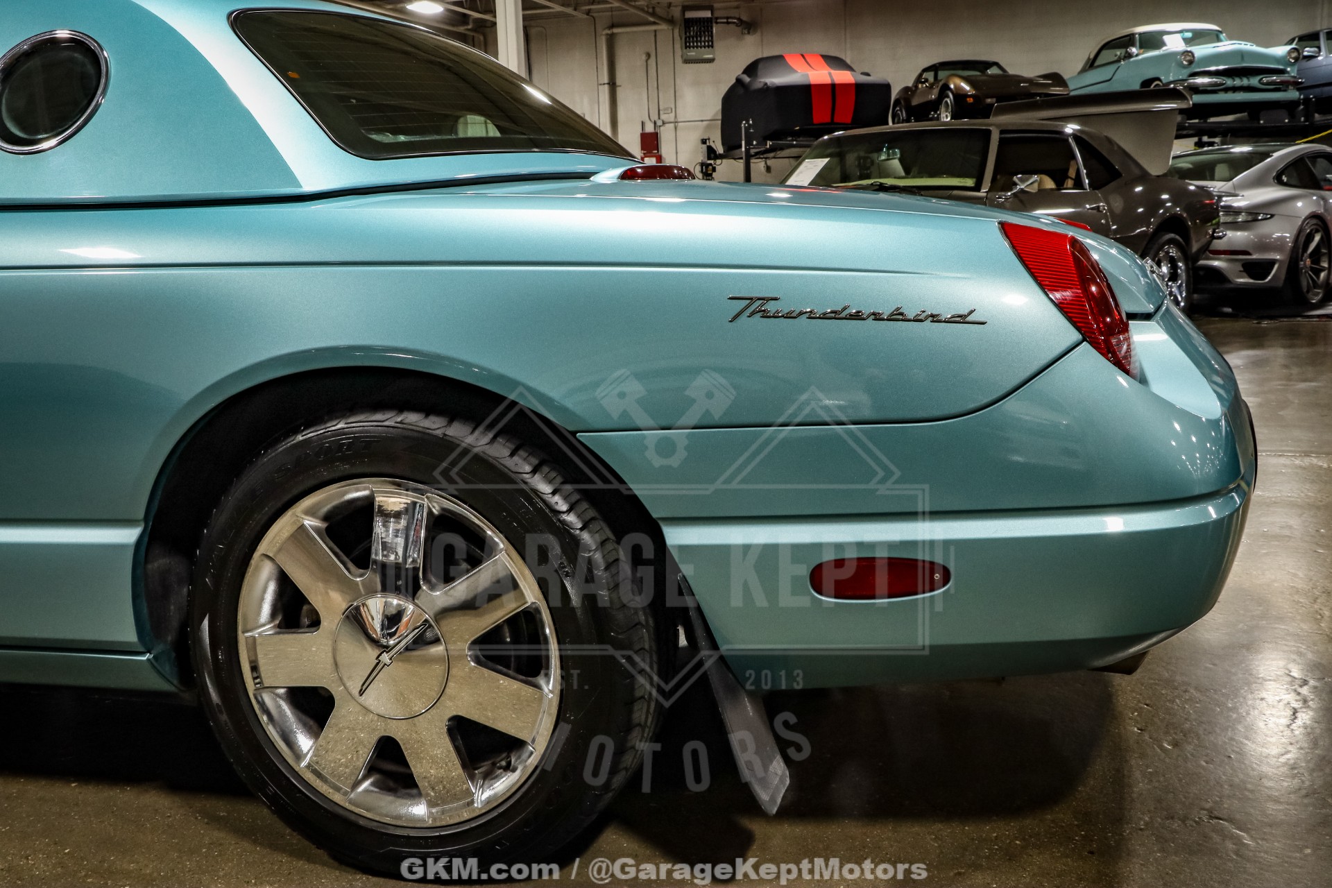2002 Ford Thunderbird 40