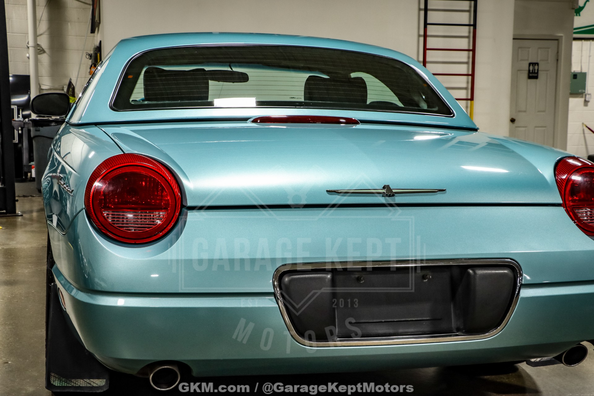 2002 Ford Thunderbird 45