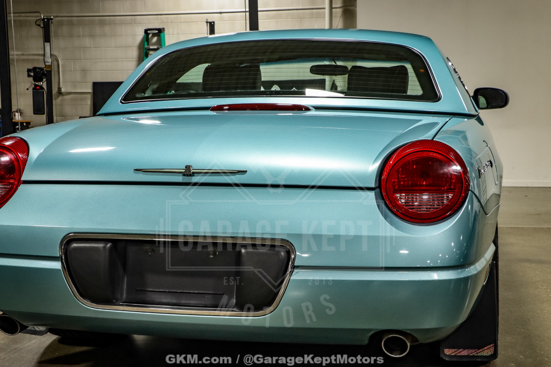 2002 Ford Thunderbird 46