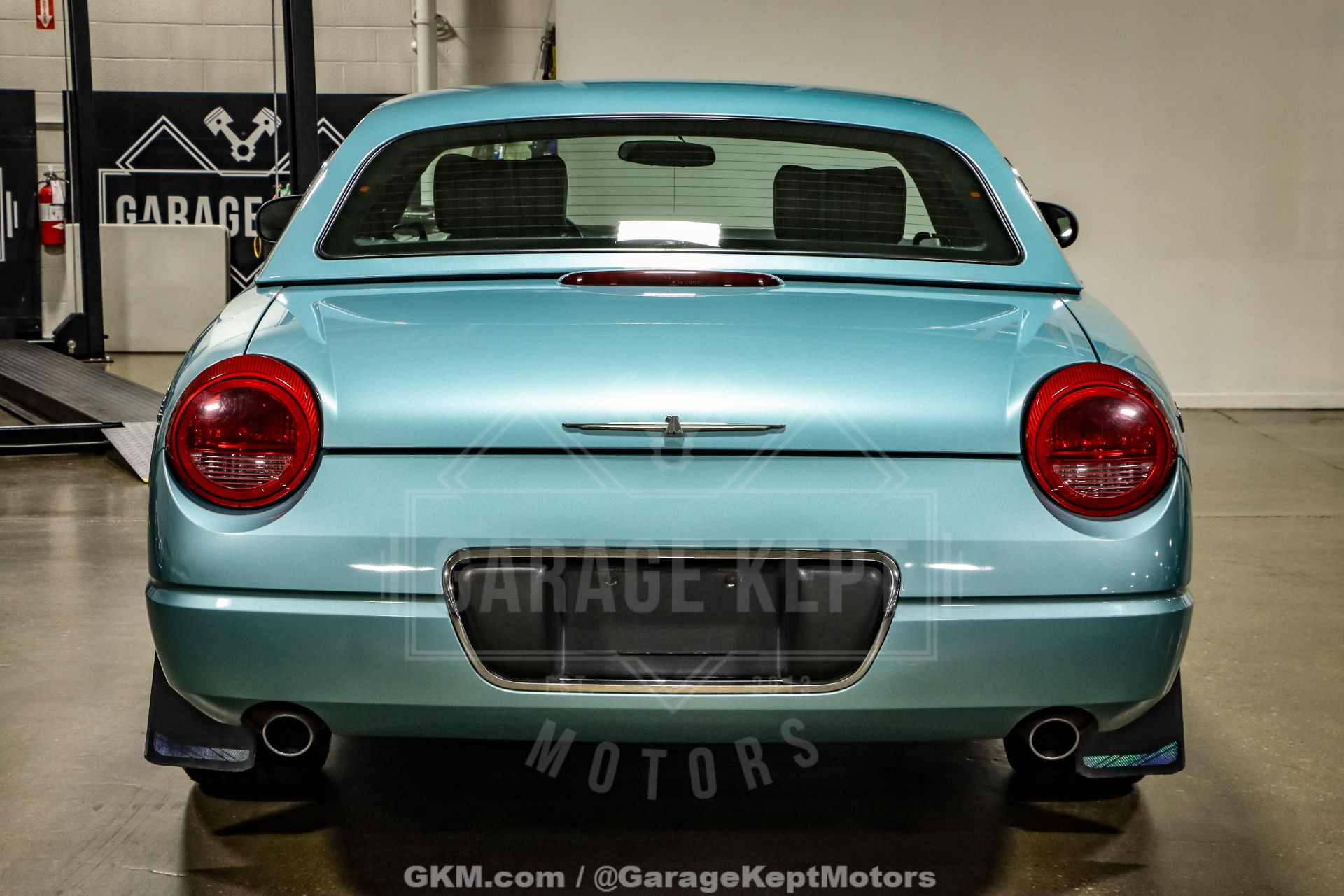 2002 Ford Thunderbird 47