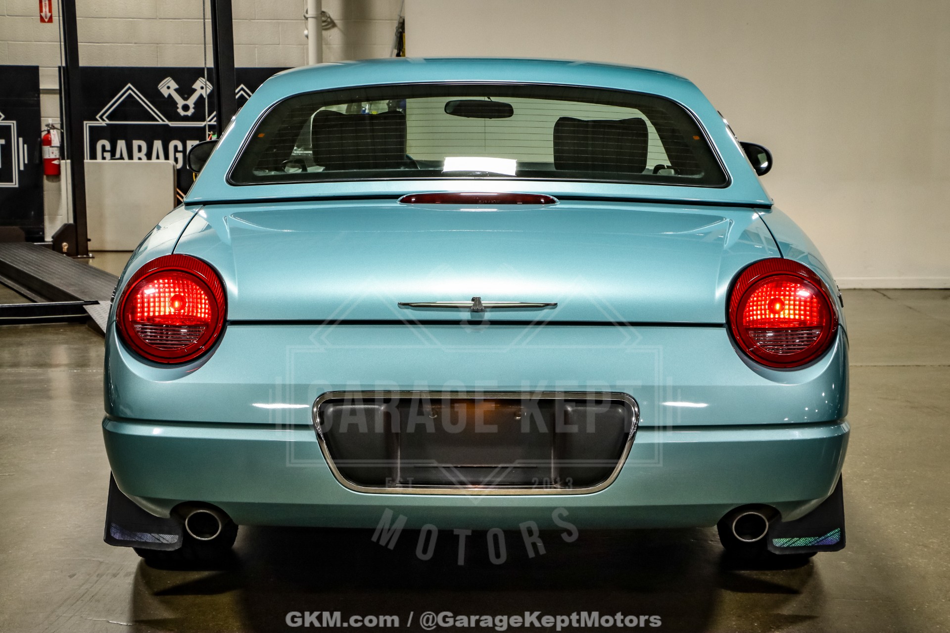 2002 Ford Thunderbird 48