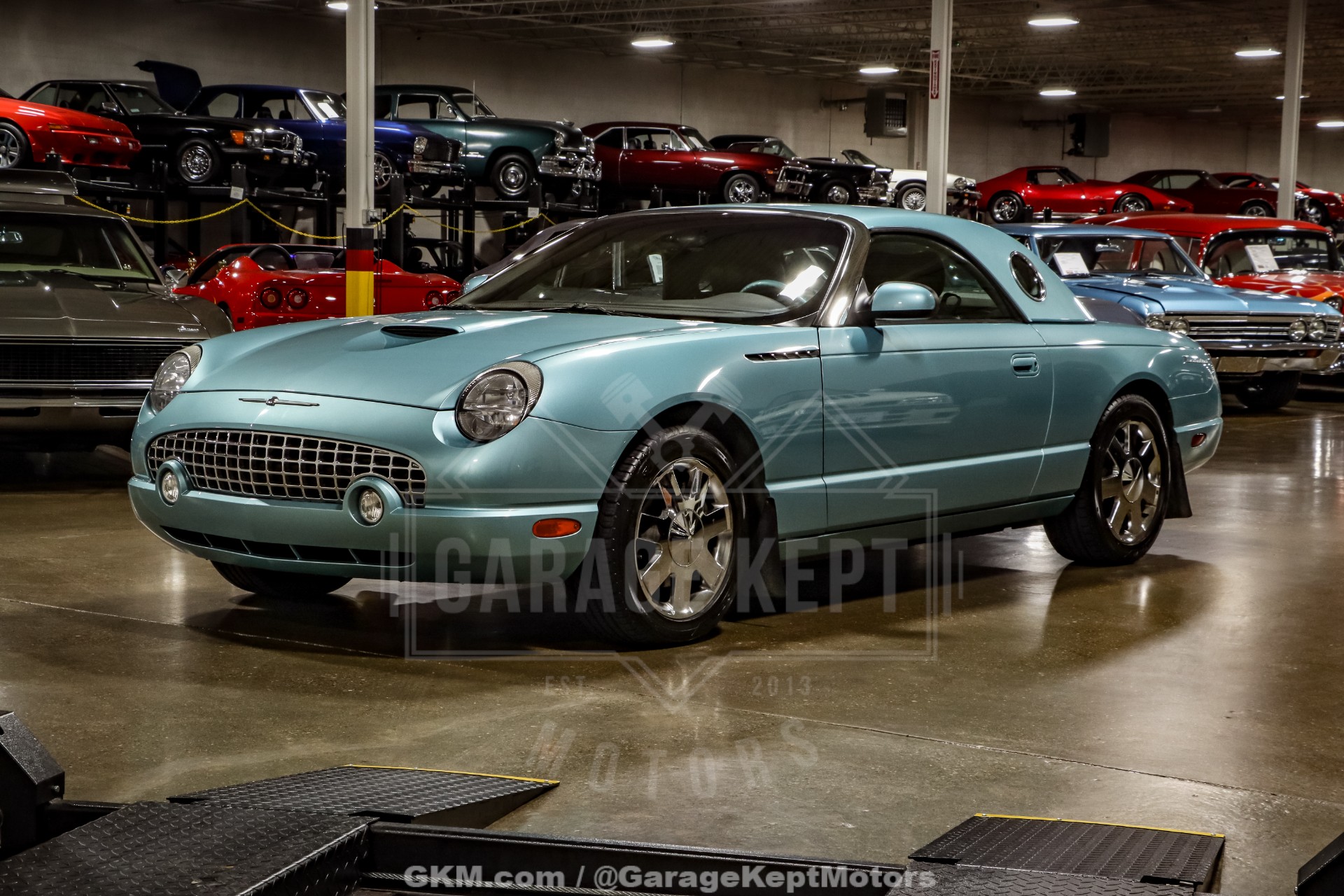 2002 Ford Thunderbird 5