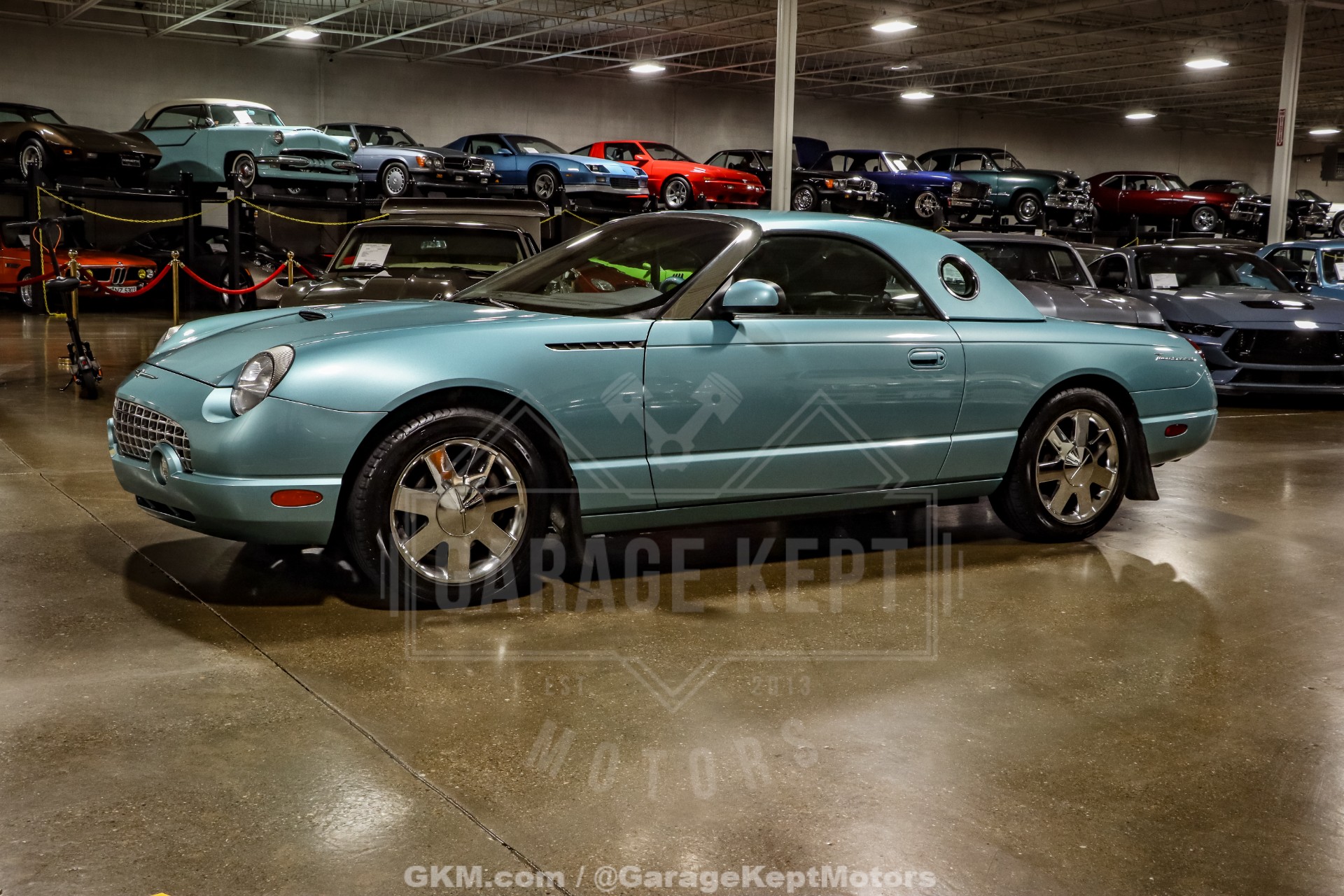 2002 Ford Thunderbird 6