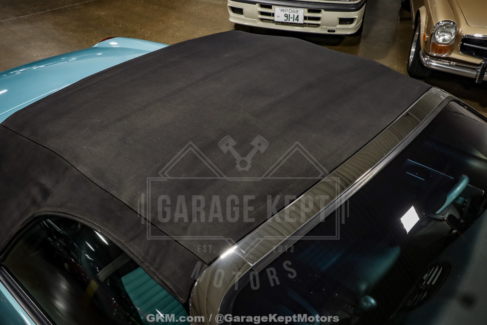 2002 Ford Thunderbird 76
