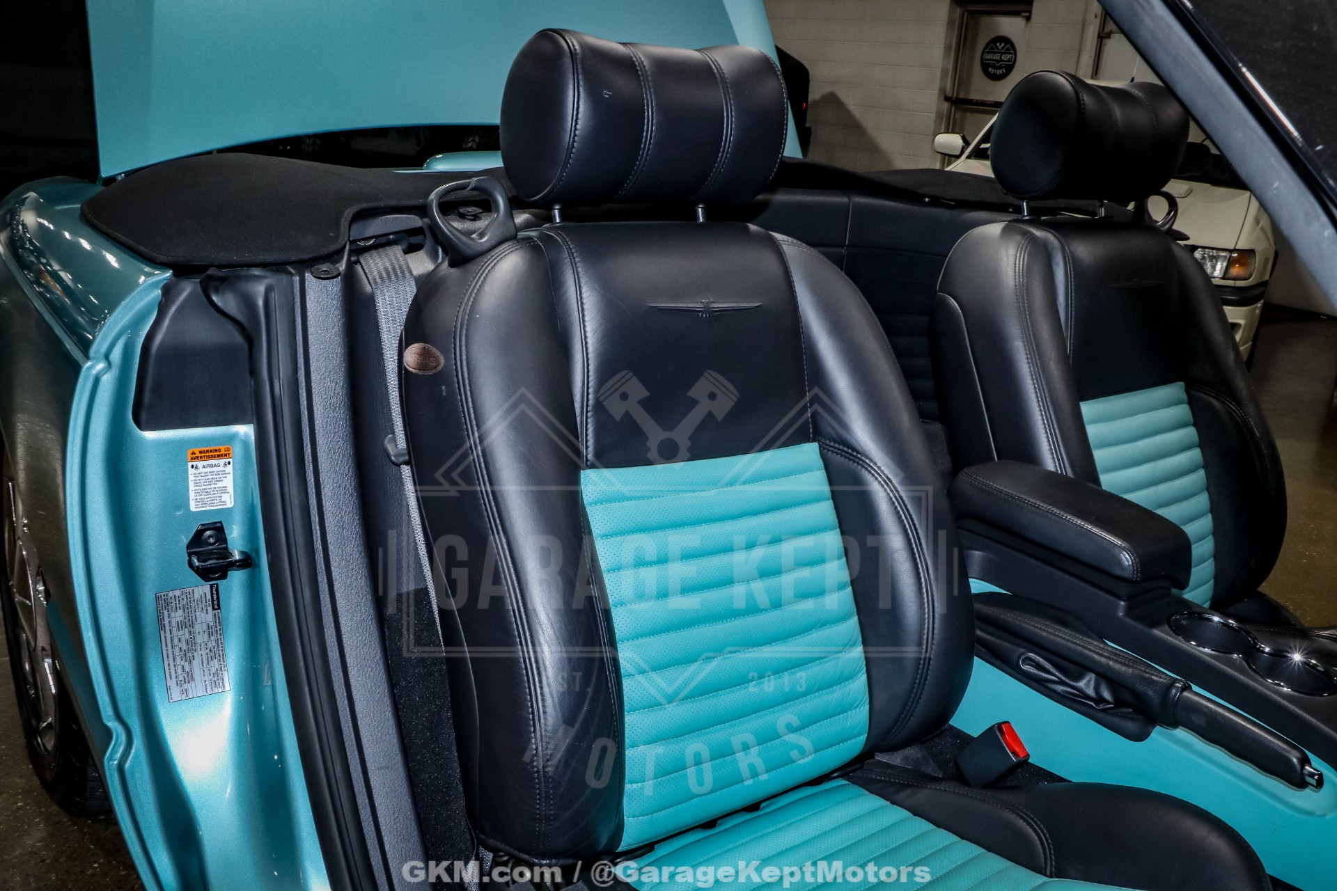 2002 Ford Thunderbird 97