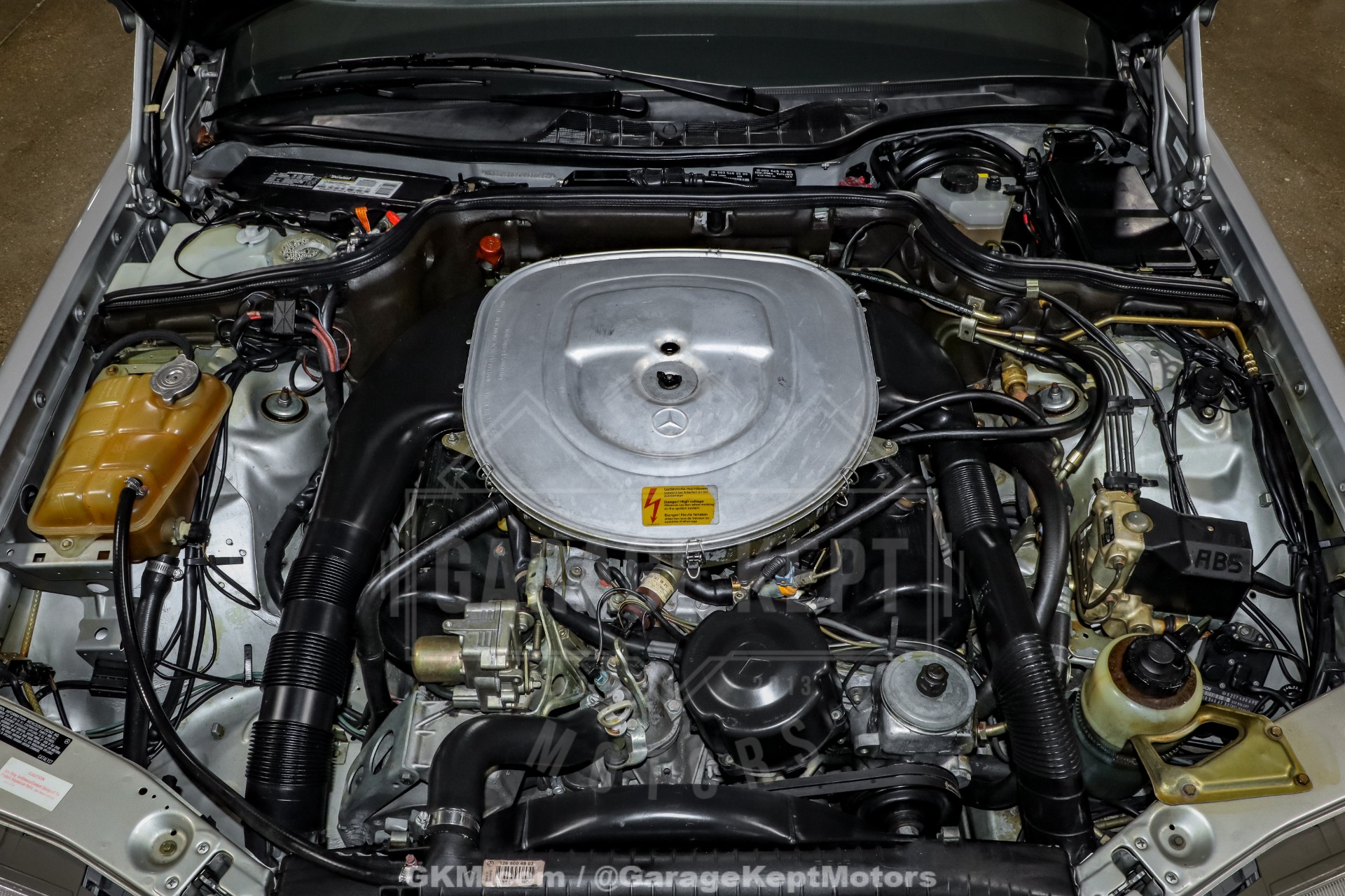 1991 Mercedes-Benz 560-Class 148