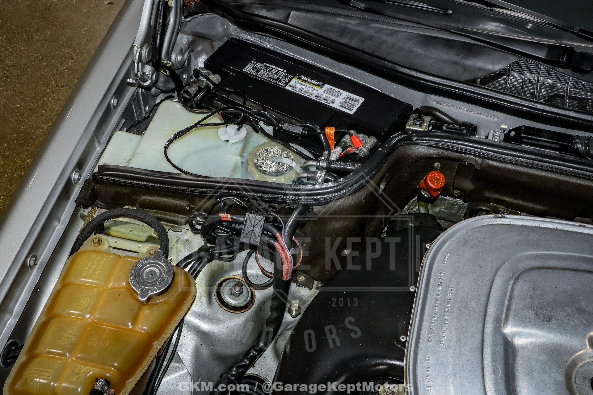 1991 Mercedes-Benz 560-Class 152