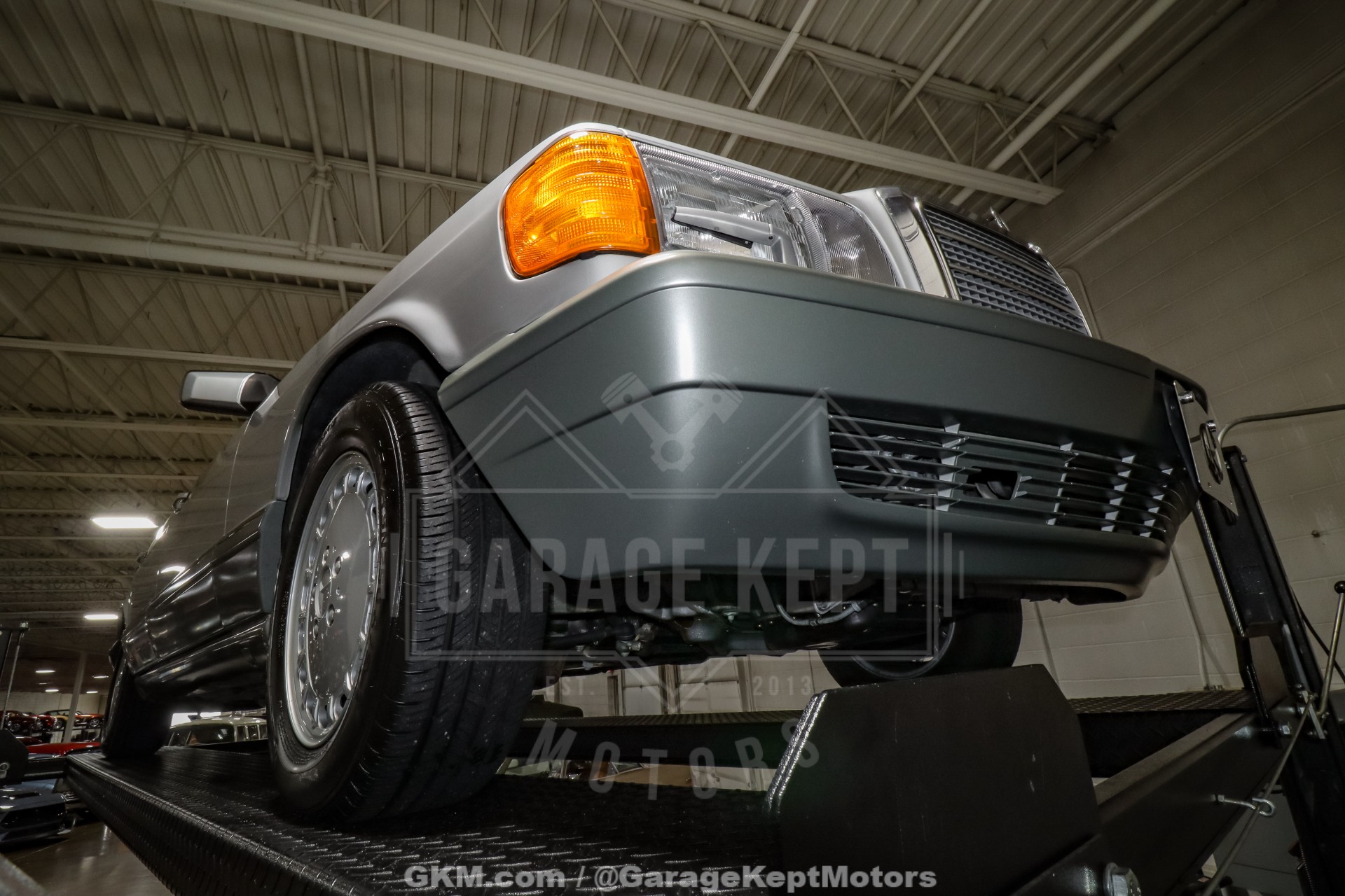 1991 Mercedes-Benz 560-Class 182