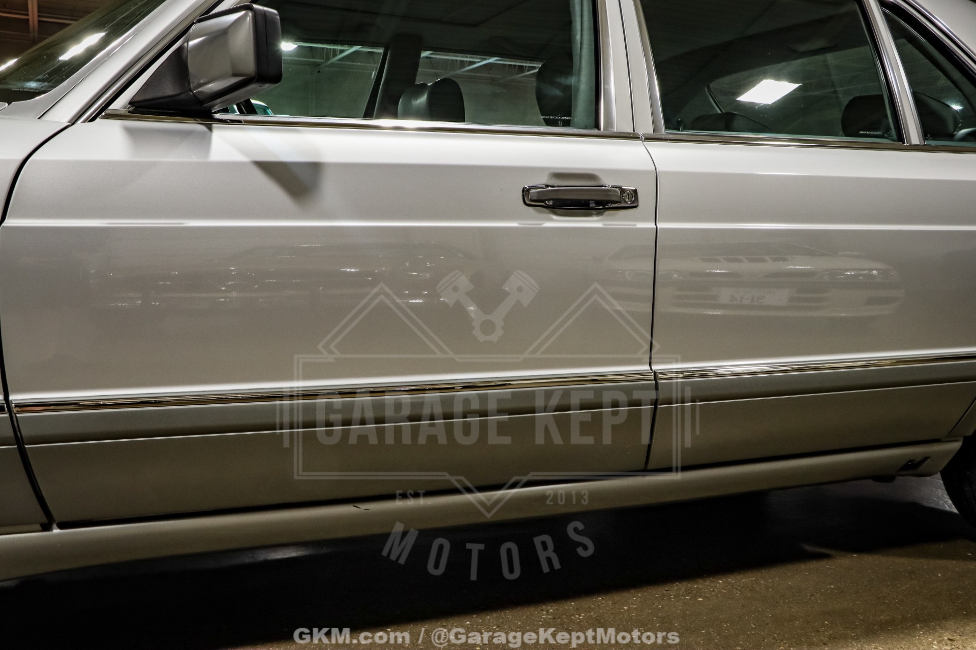 1991 Mercedes-Benz 560-Class 36
