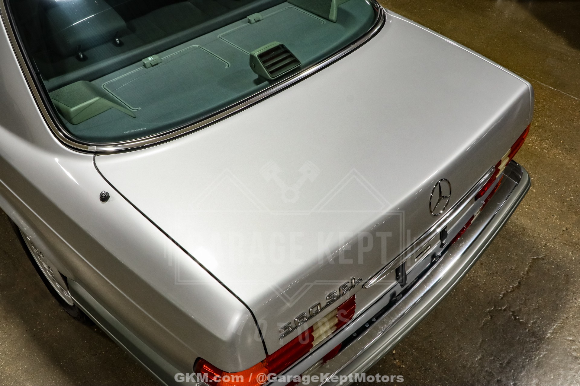 1991 Mercedes-Benz 560-Class 40