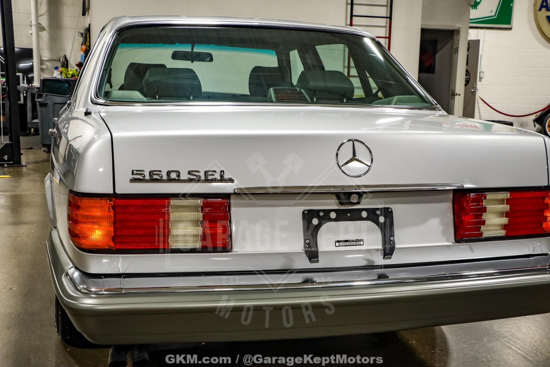 1991 Mercedes-Benz 560-Class 44