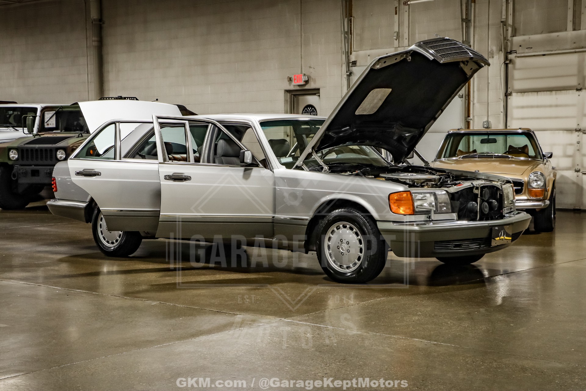 1991 Mercedes-Benz 560-Class 63