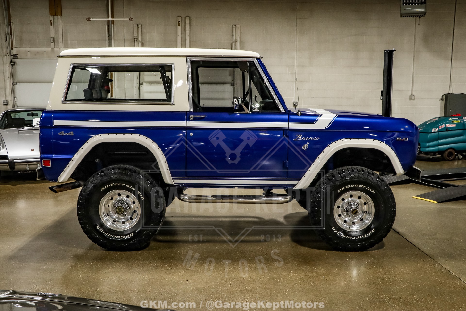 1969 Ford Bronco 10