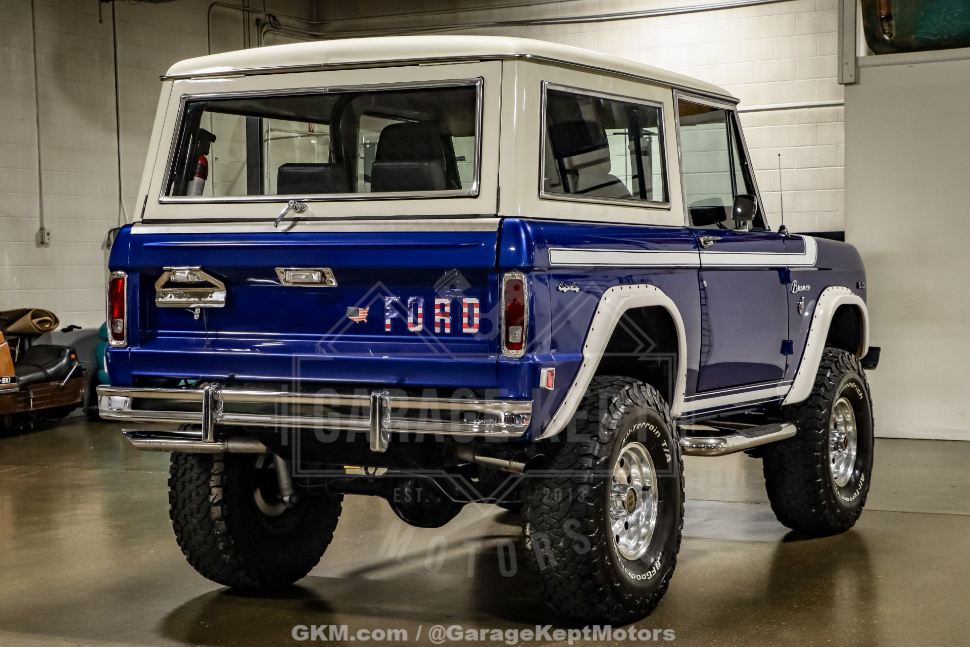 1969 Ford Bronco 8