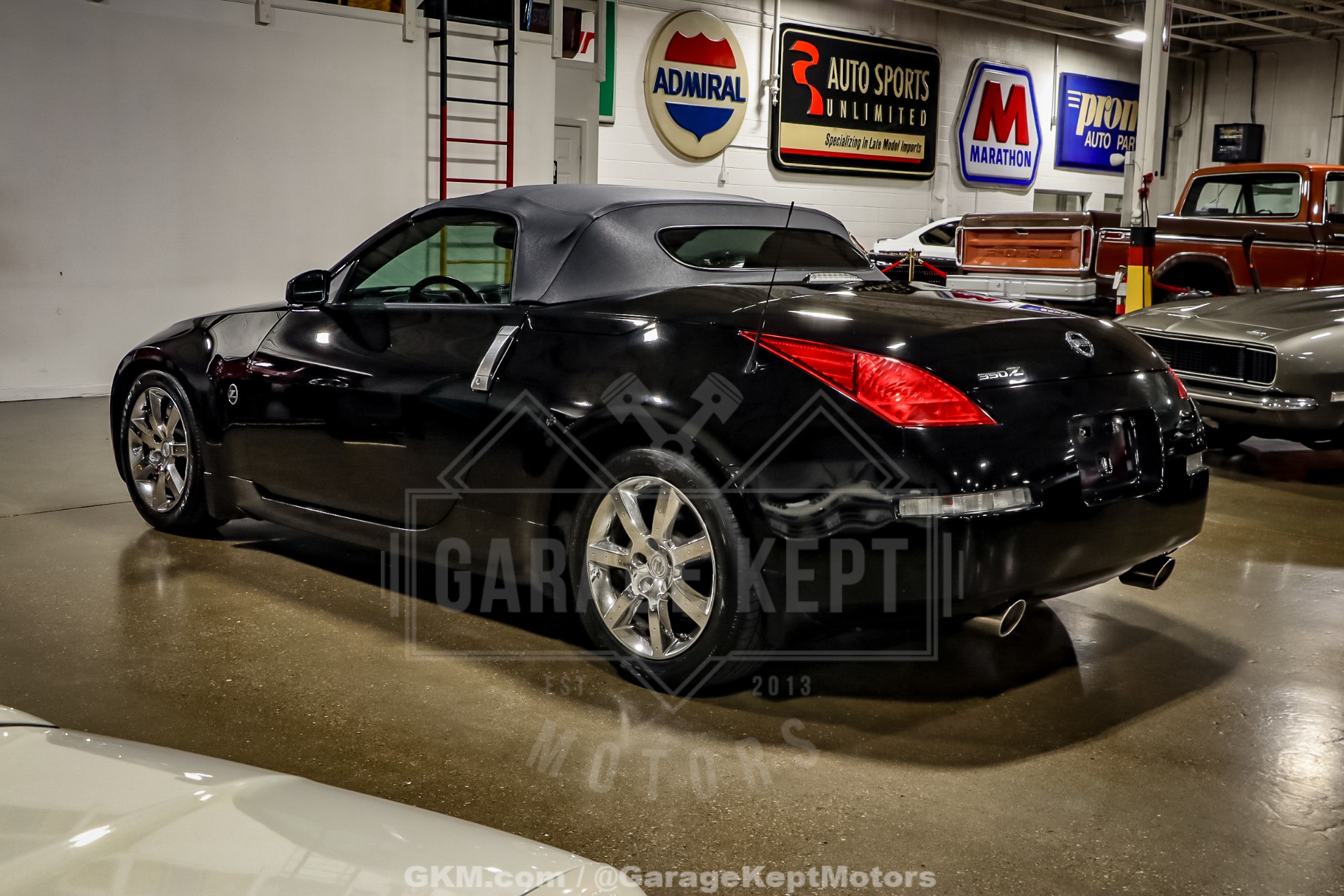 2004 Nissan 350Z 14