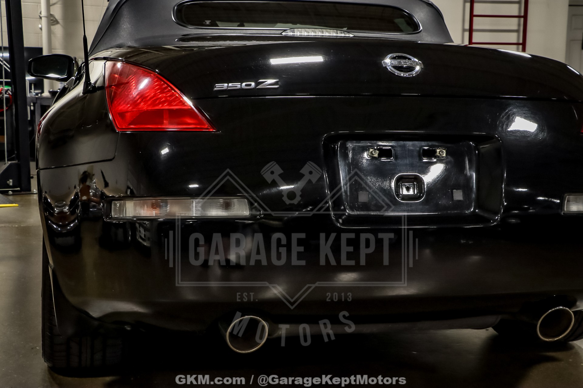 2004 Nissan 350Z 43