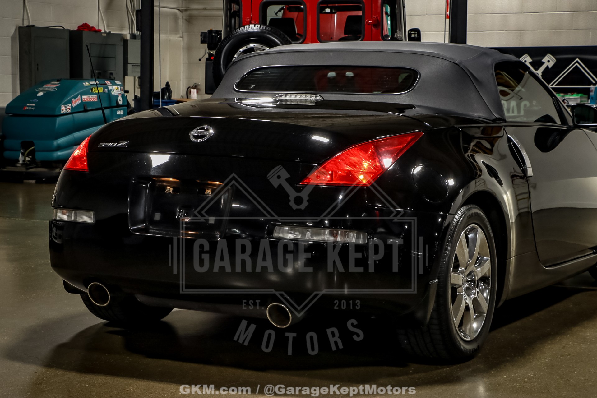 2004 Nissan 350Z 47