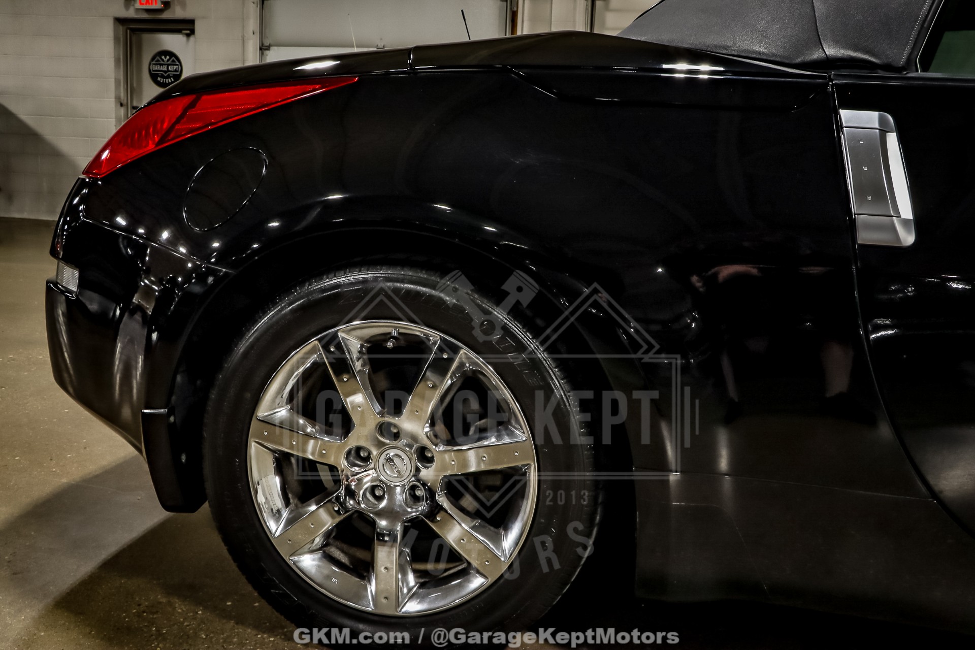 2004 Nissan 350Z 52