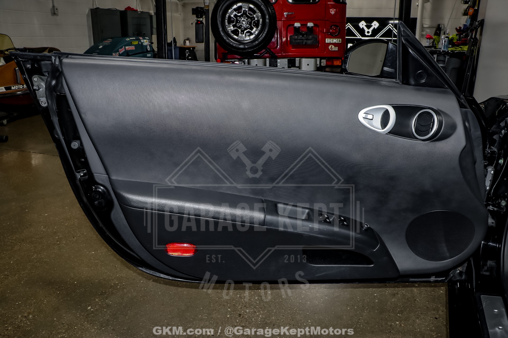2004 Nissan 350Z 93