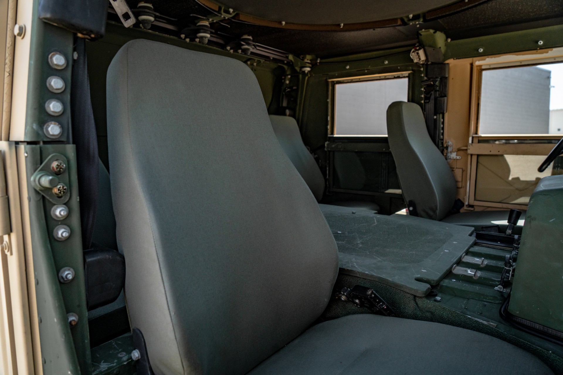 2009 AM General Hummer Humvee M1165A1 11
