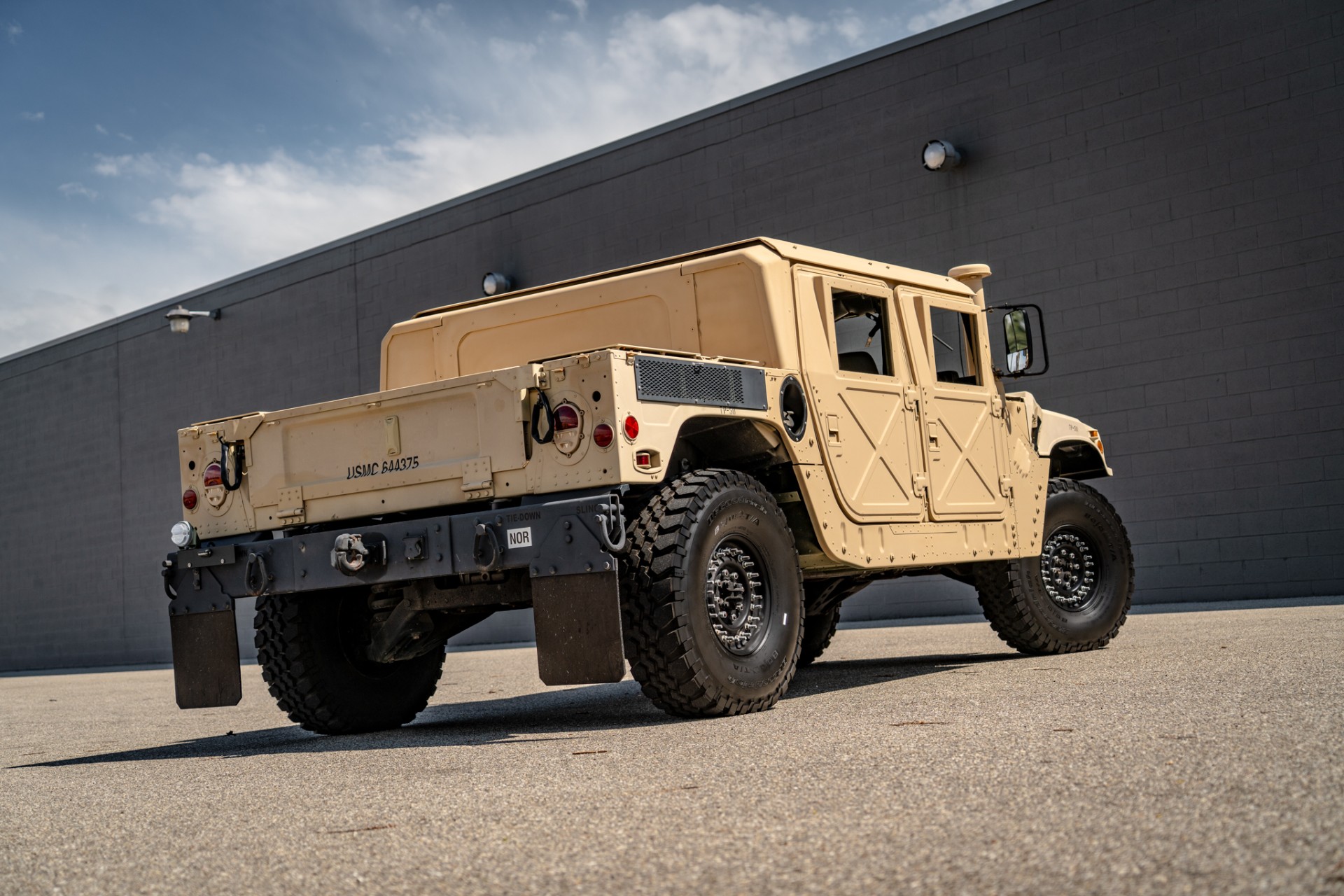 2009 AM General Hummer Humvee M1165A1 17