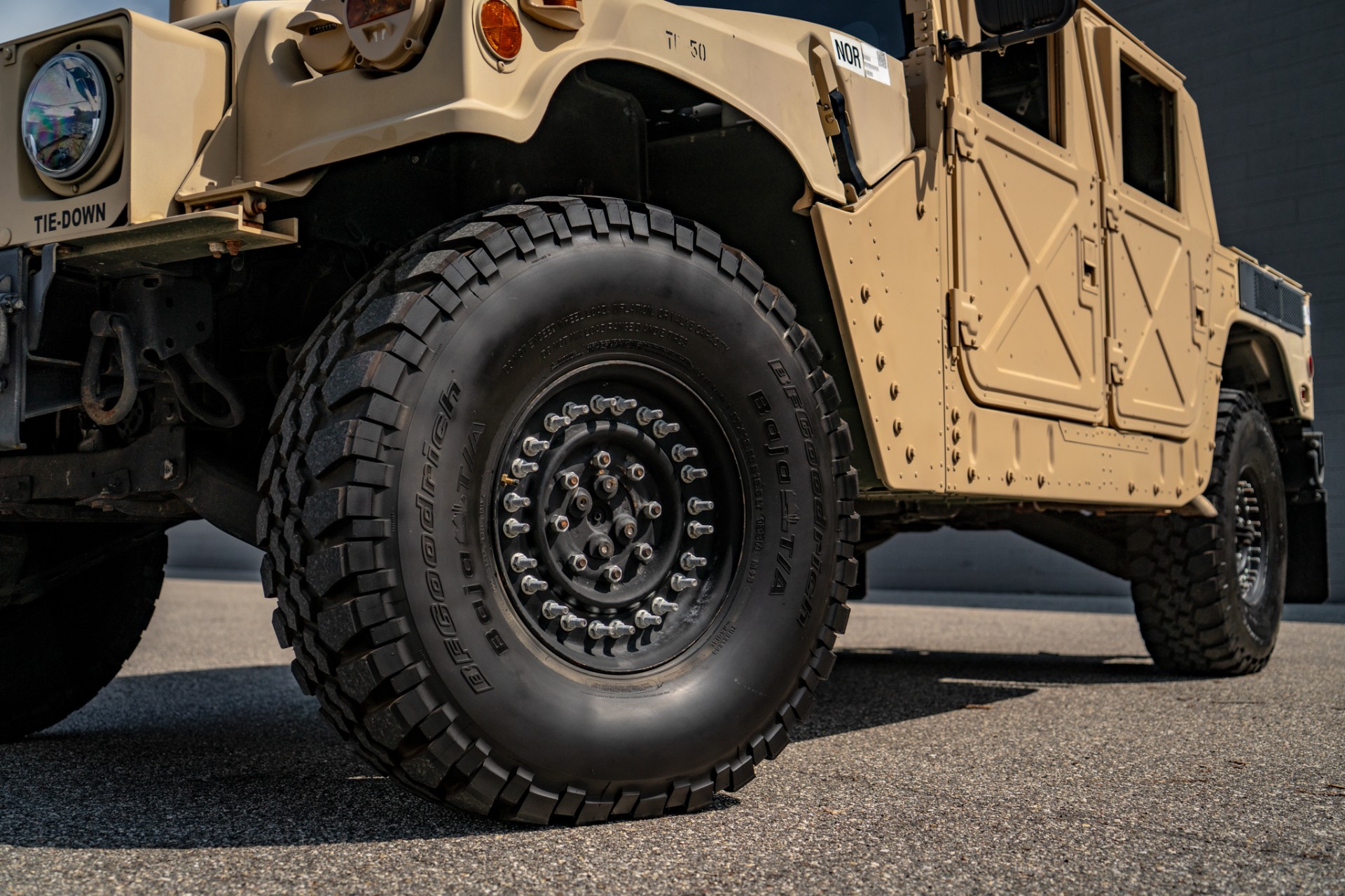 2009 AM General Hummer Humvee M1165A1 4