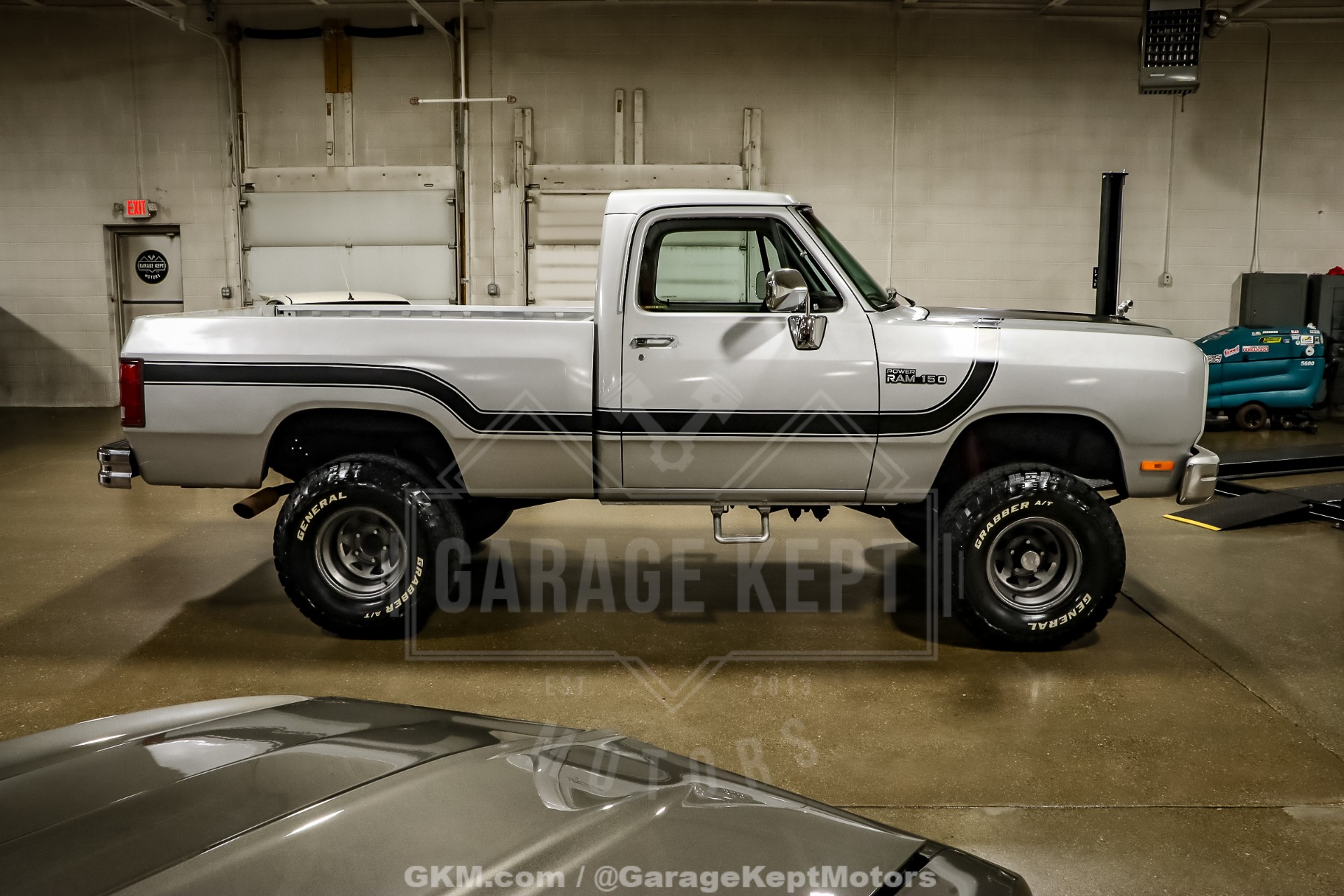 1986 Dodge RAM 100 10