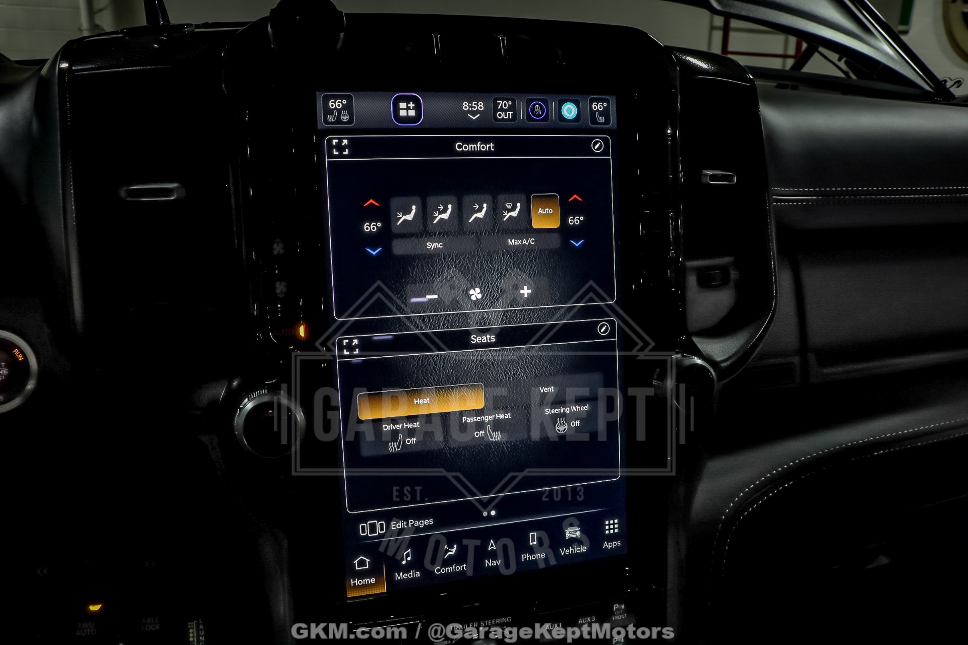 2022 Ram 1500 242