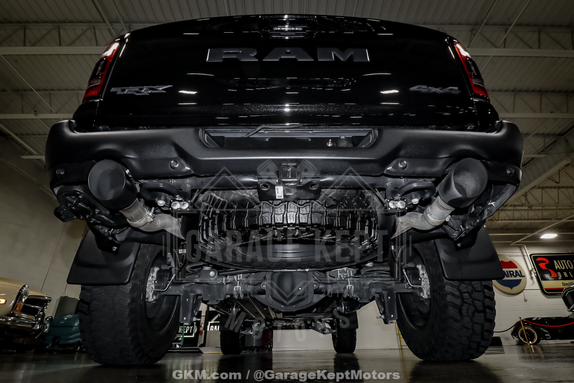 2022 Ram 1500 284