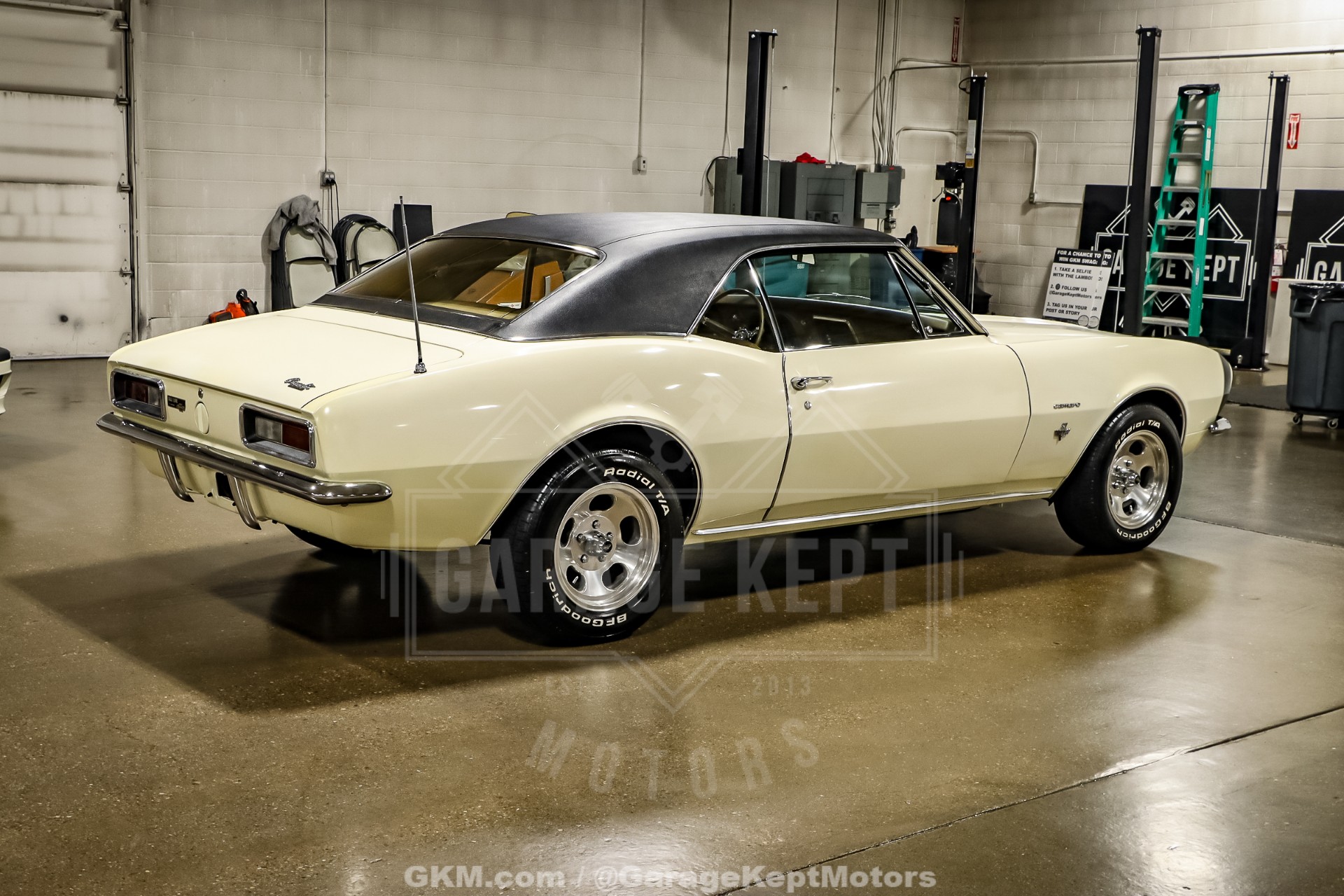 1967 Chevrolet Camaro 9