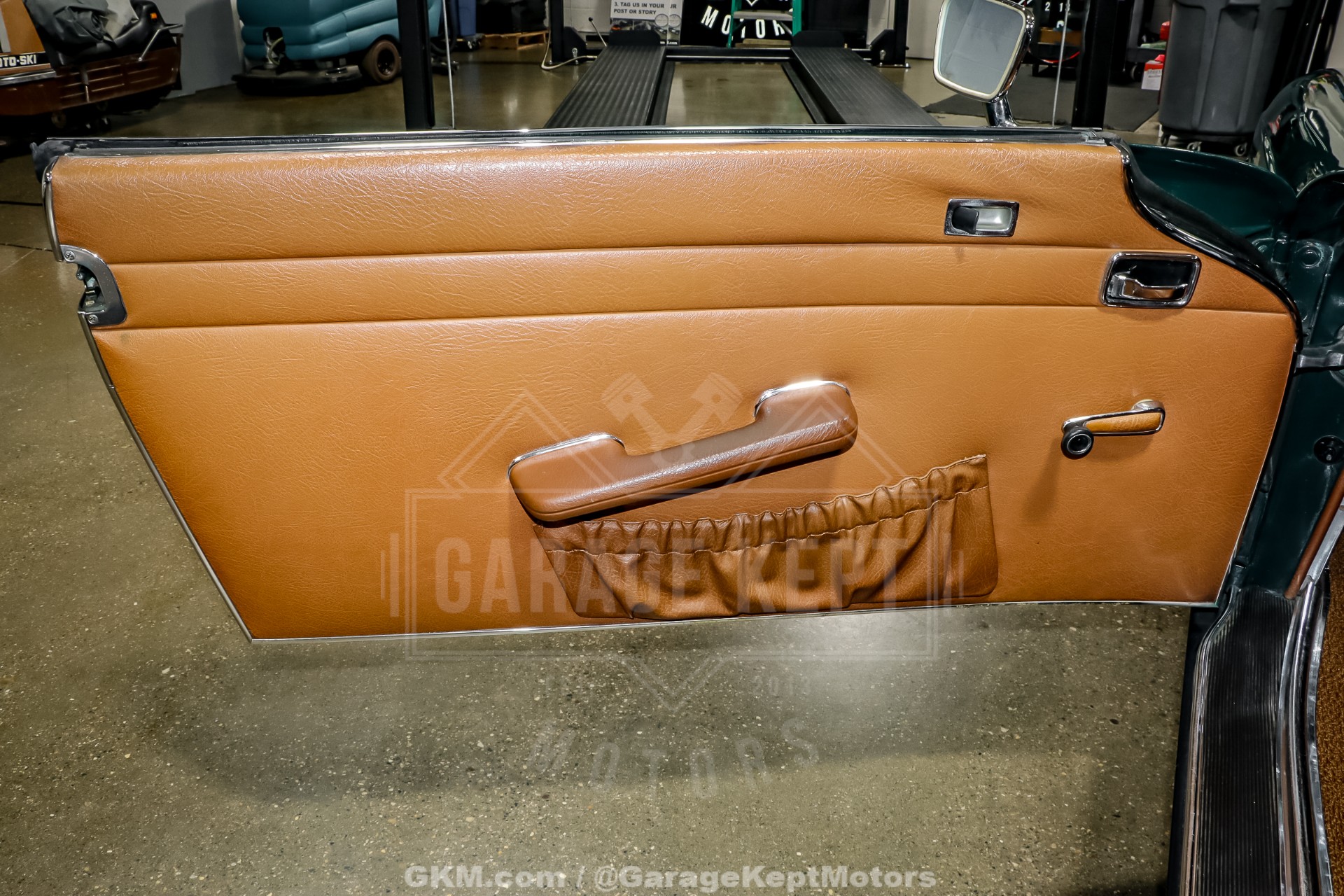 1970 Mercedes-Benz 280SL 107