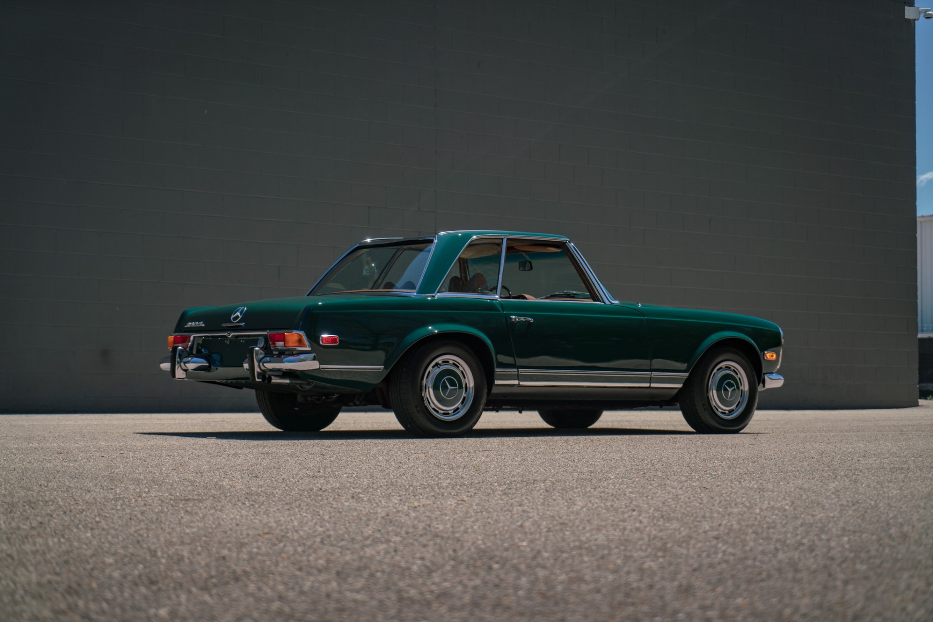 1970 Mercedes-Benz 280SL 11