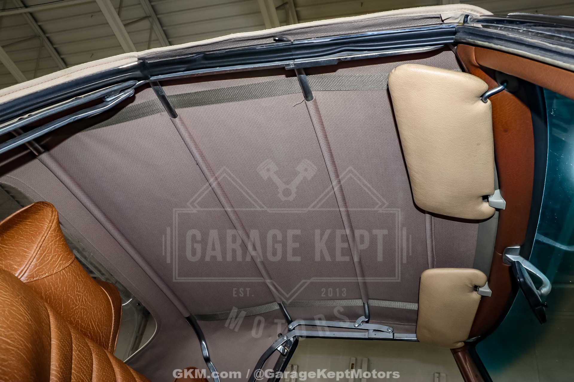 1970 Mercedes-Benz 280SL 196