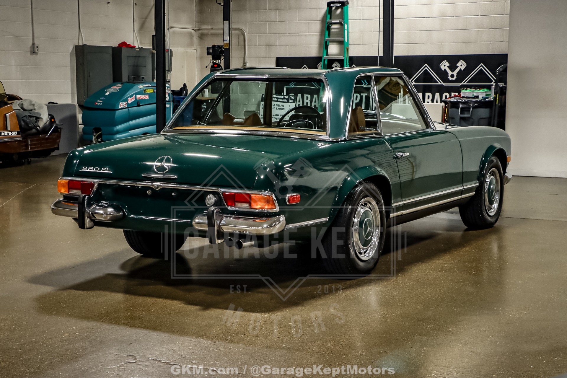 1970 Mercedes-Benz 280SL 21