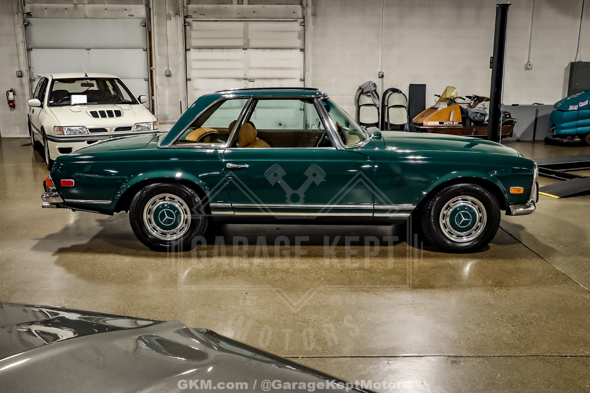 1970 Mercedes-Benz 280SL 23