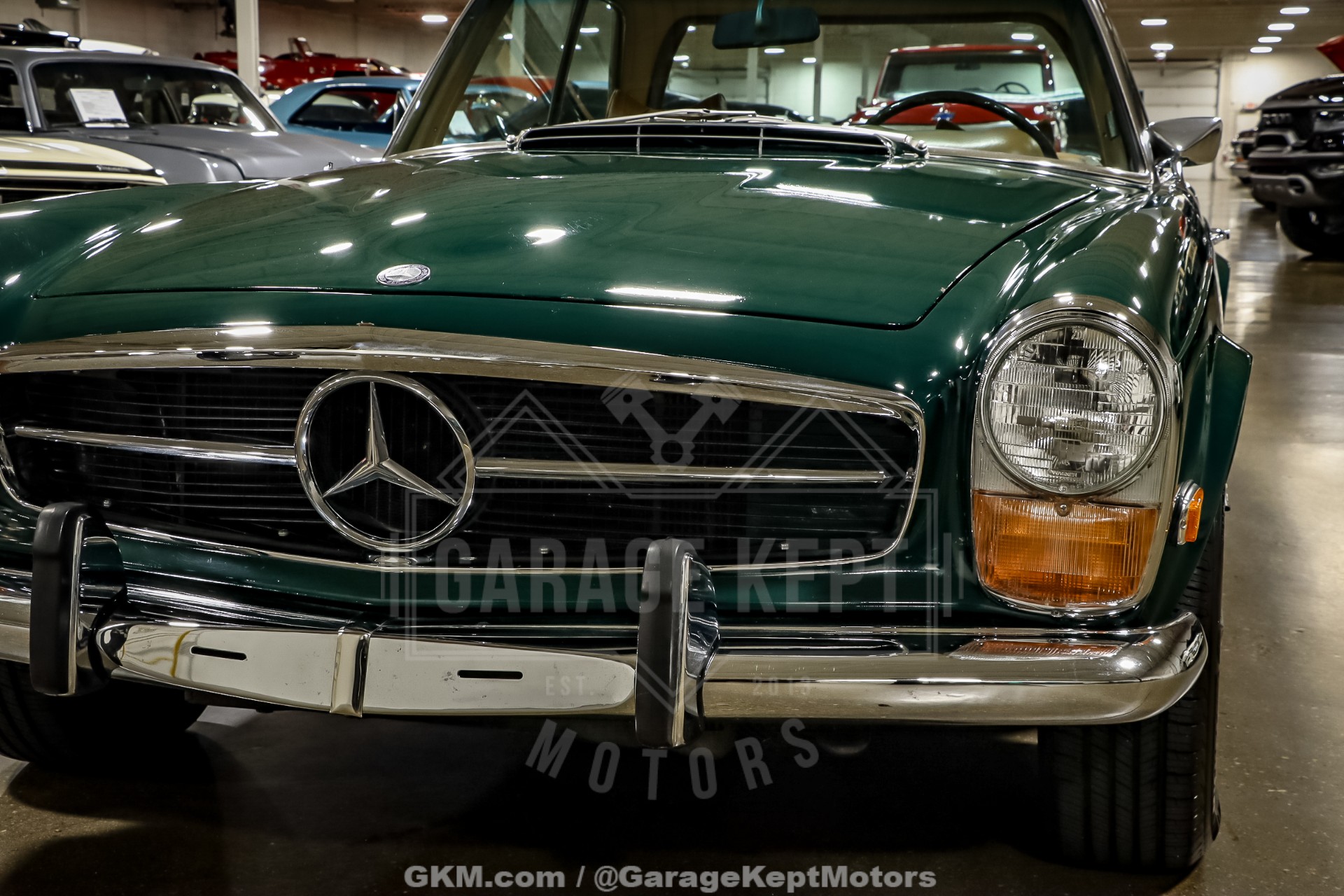 1970 Mercedes-Benz 280SL 31