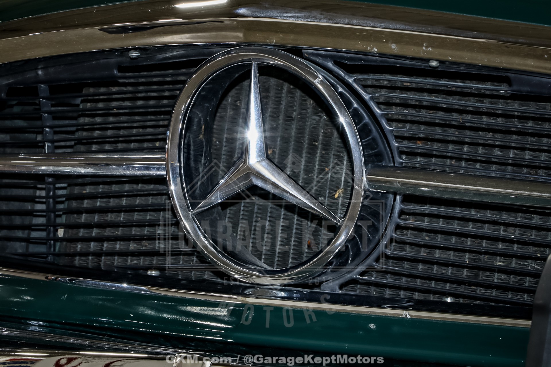 1970 Mercedes-Benz 280SL 39