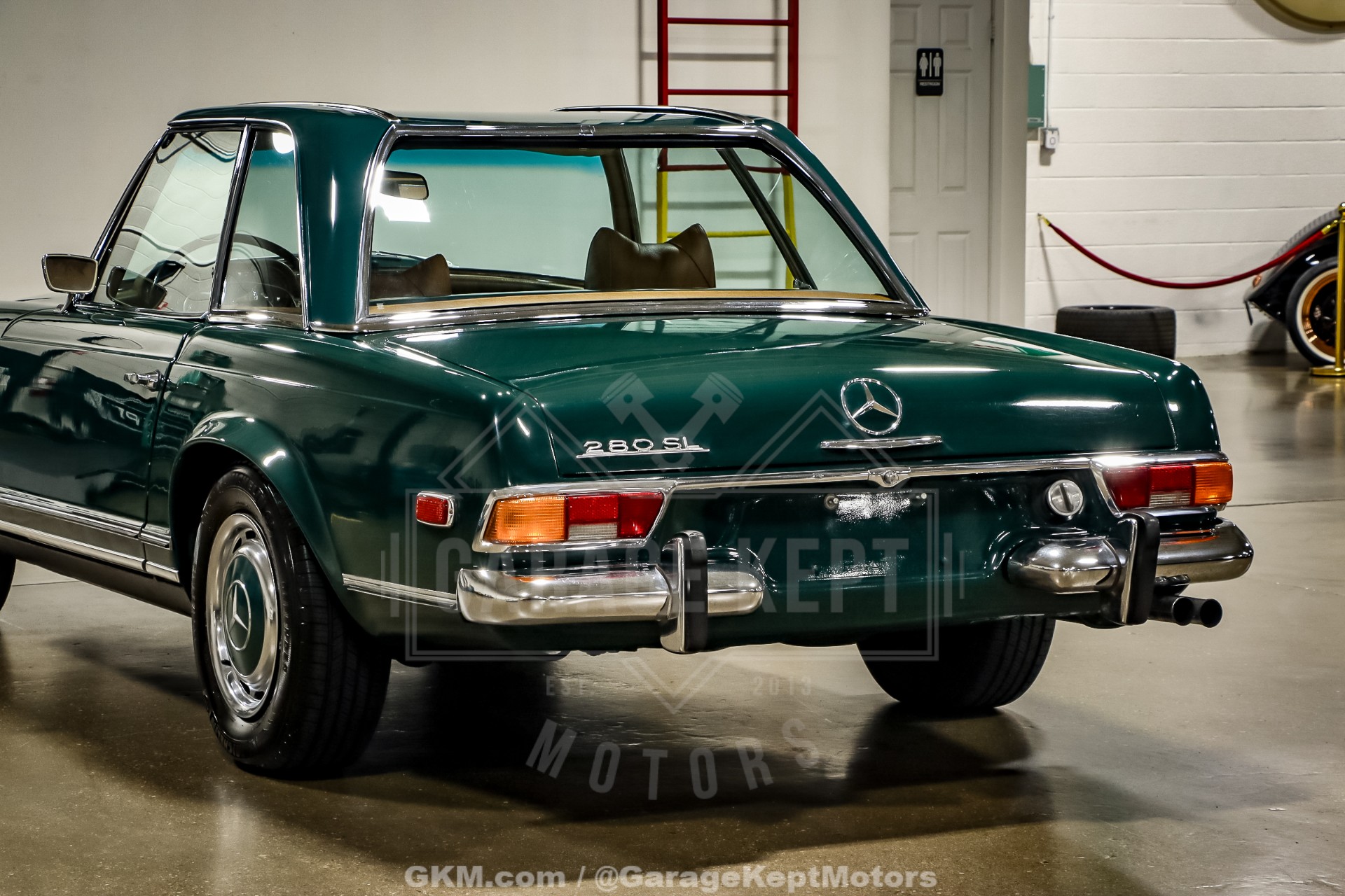1970 Mercedes-Benz 280SL 53