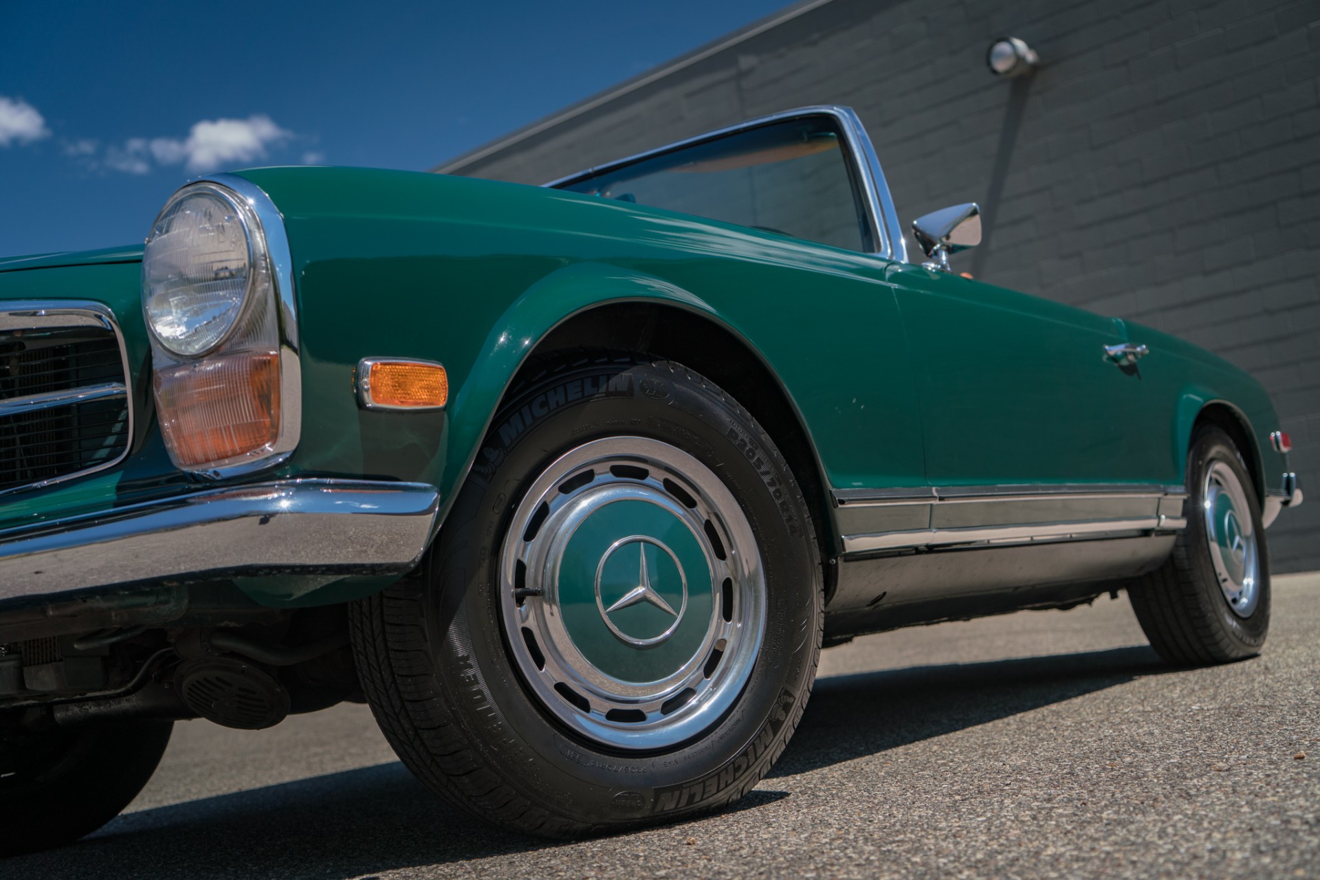 1970 Mercedes-Benz 280SL 5