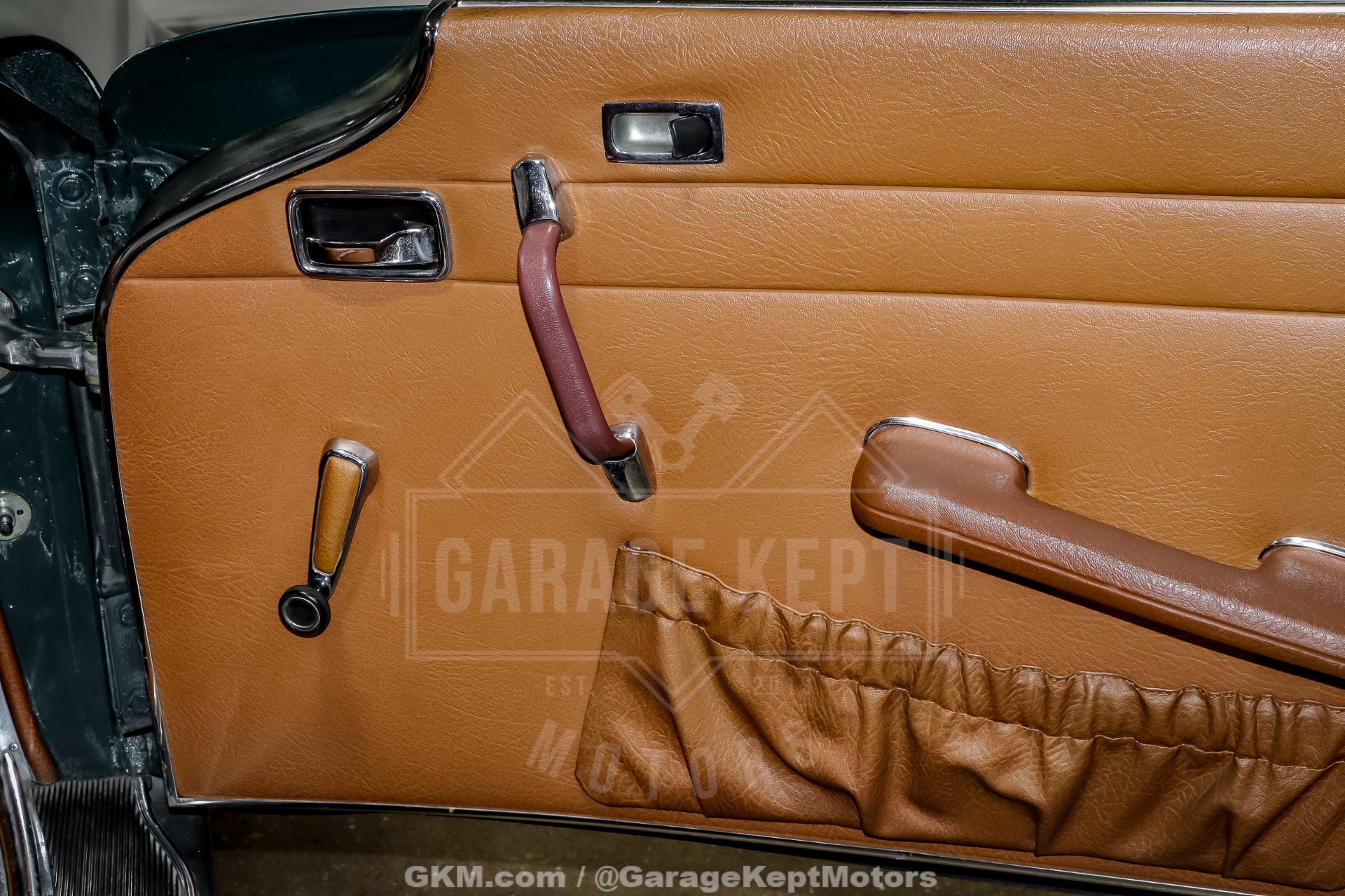 1970 Mercedes-Benz 280SL 77