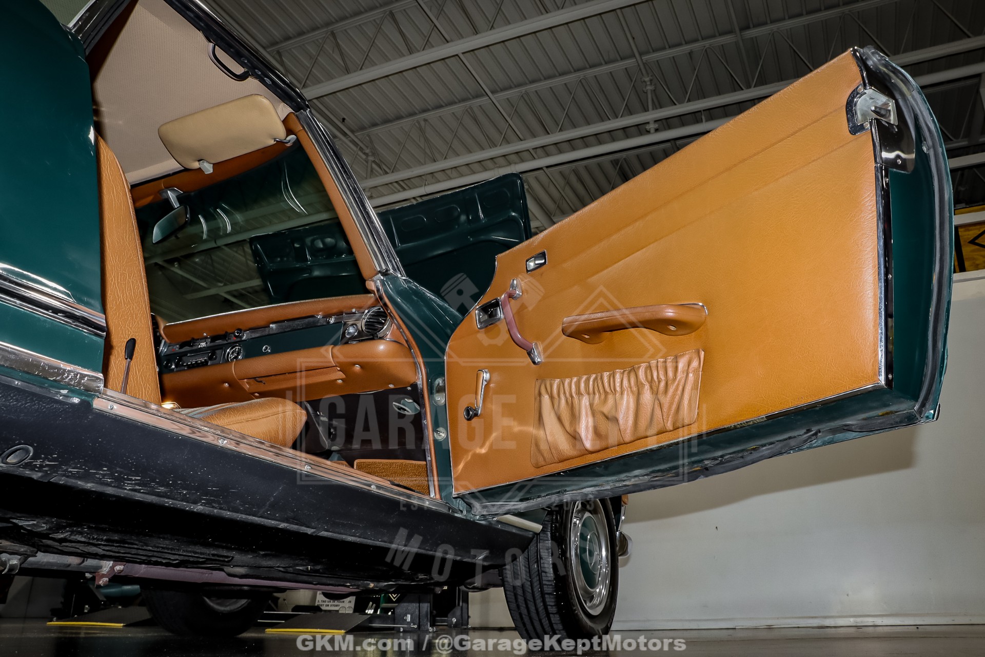 1970 Mercedes-Benz 280SL 79